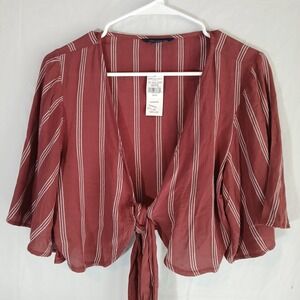 American Eagle Red Striped Tie Front  Blouse Medium M Bell‎ Sleeve NWT!